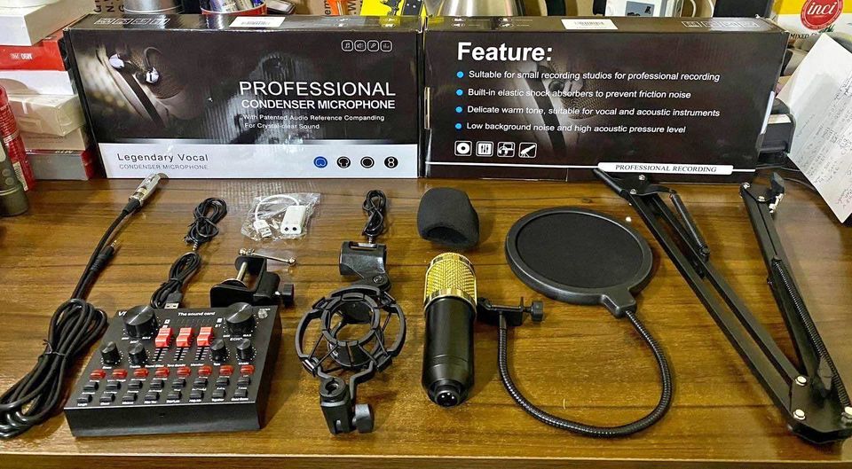 V8 Bm-800 Podcast Mic Set With Live Sound Card, Condenser Microphone With Rechargeable 12 Kinds Of Auxiliary Background For Karaoke Singing, Youtube Recording Mic # 66